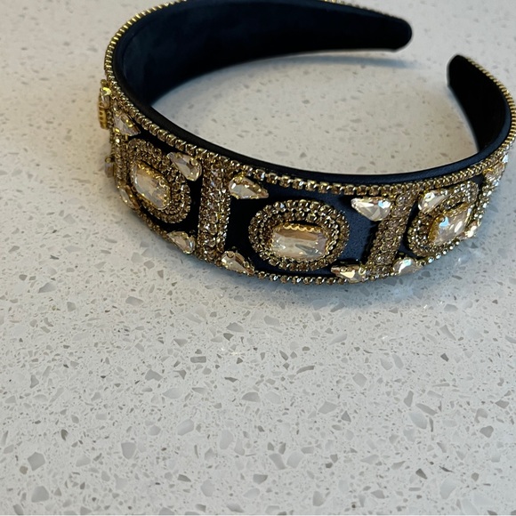 Elegant Black and Gold‎ Rhinestones Embellished Headband - Picture 5 of 9